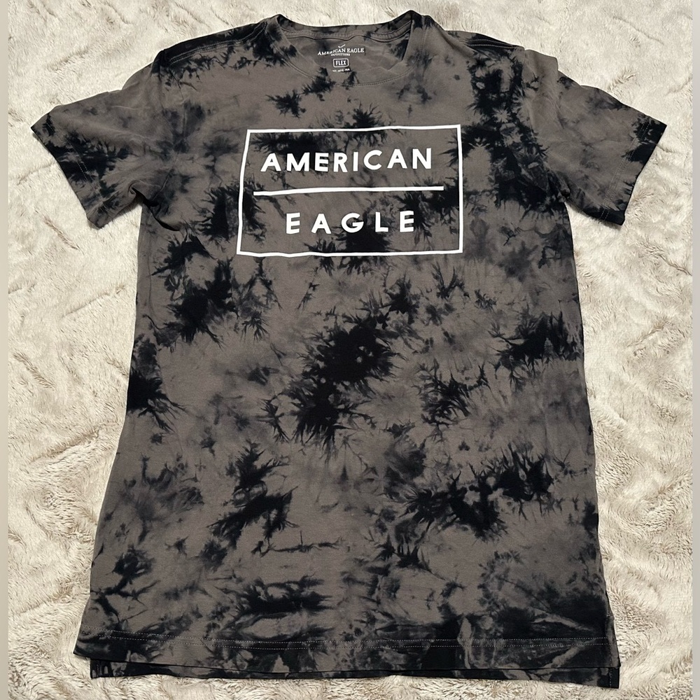 American Eagle Outfitters Black and Gray Tie Dye Graphic Tee Size MT